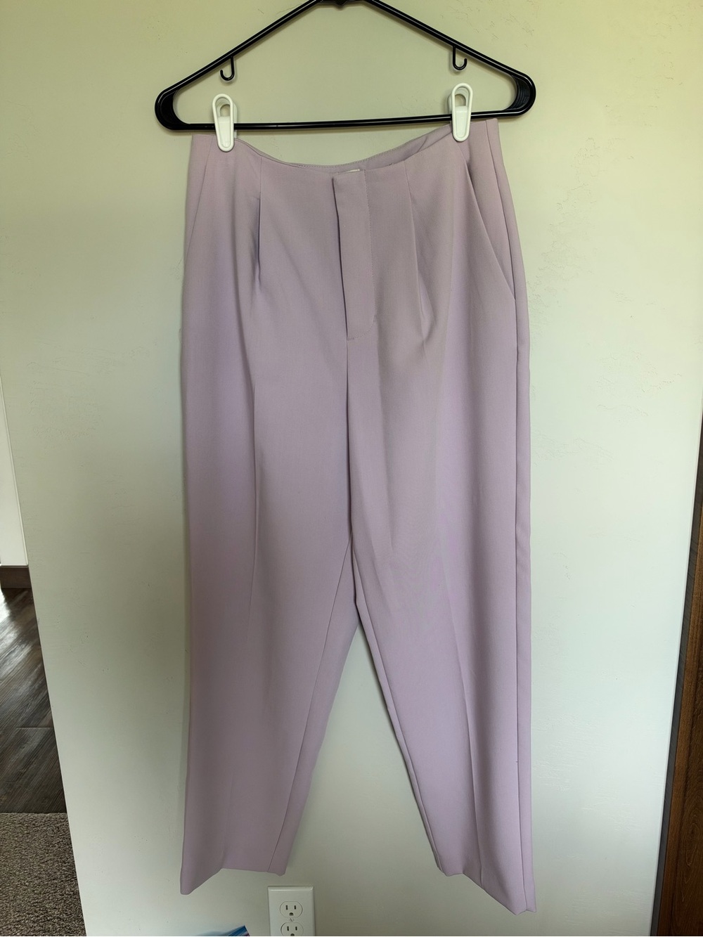 Women's Lavender Tailored Pleat-Front Pants